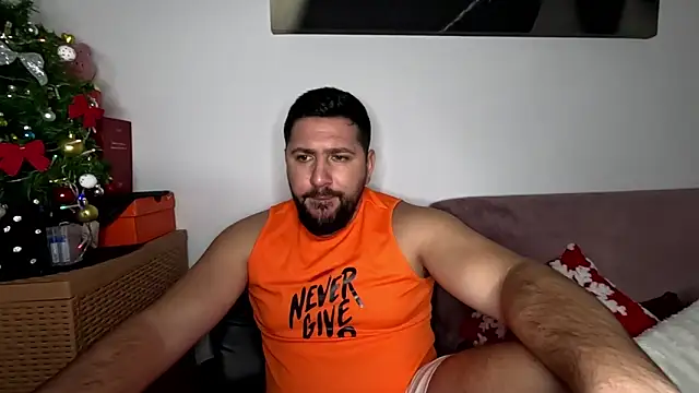 Gold Alpha Boy online show from 12/19/25, 10:34