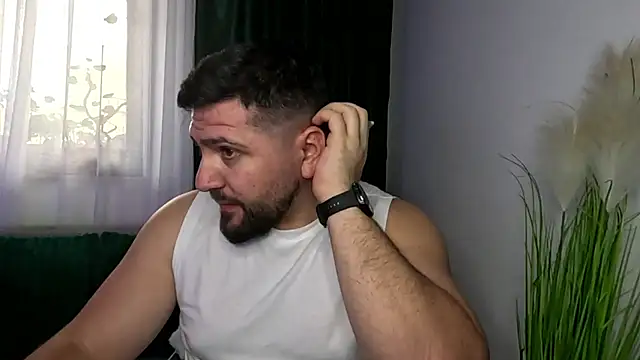 Gold Alpha Boy online show from 04/02/26, 02:24