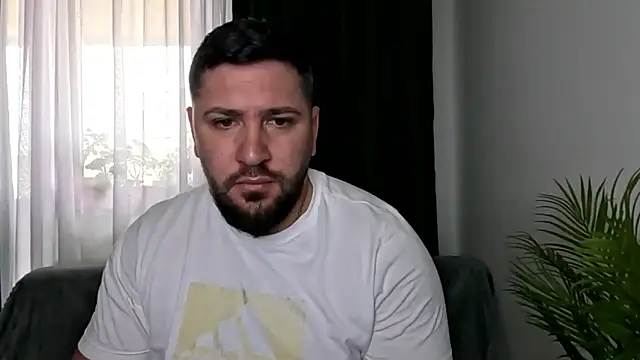 Gold Alpha Boy online show from 05/13/26, 09:49