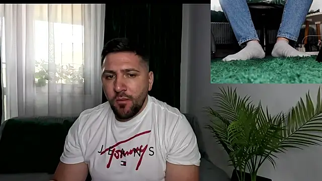 Gold Alpha Boy online show from 06/02/26, 09:09