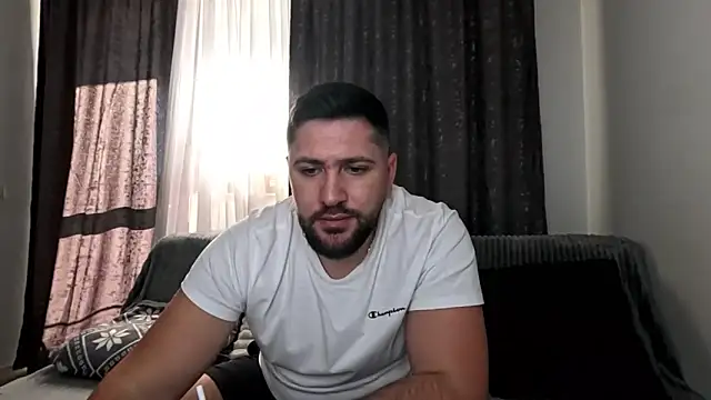 Snapshot of Gold_Alpha_Boy chatting on 11/24/25, 09:53 Gold Alpha Boy online show from 11/24/25, 09:53