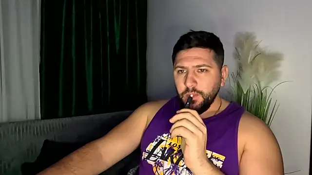 Gold Alpha Boy online show from 01/17/26, 11:08