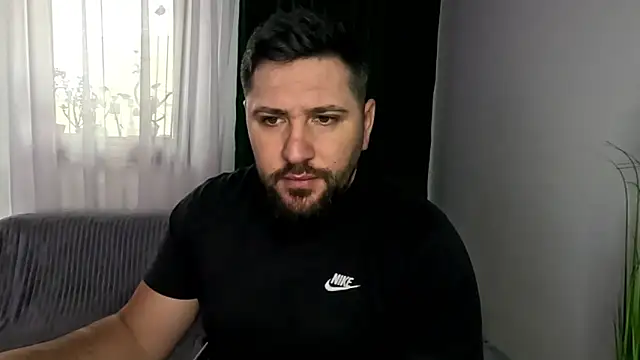 Gold Alpha Boy online show from 02/05/26, 10:22