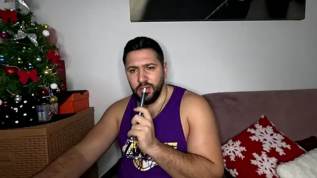 Gold Alpha Boy online show from 12/20/25, 10:51