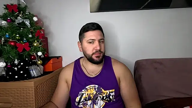 Gold Alpha Boy online show from 12/21/25, 09:33