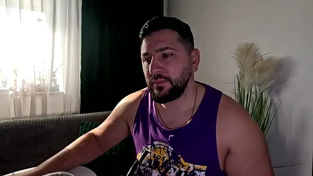 Gold Alpha Boy online show from 01/17/26, 09:24