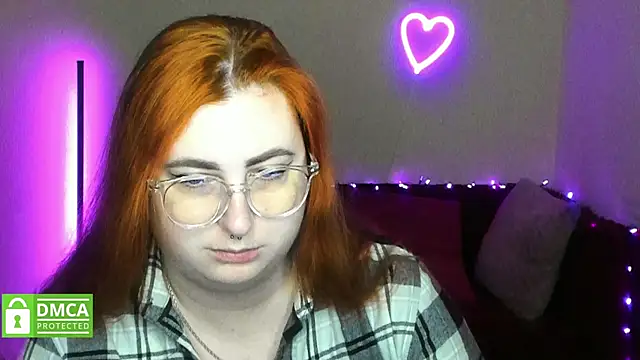 Alicia love00 online show from 12/15/25, 06:30