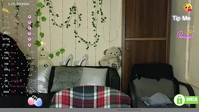 Snapshot of Alicia_love00 chatting on 06/21/26, 11:27 Alicia love00 online show from 06/21/26, 11:27