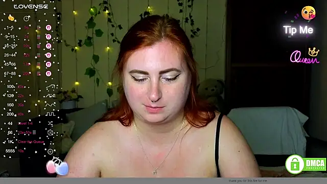 Snapshot of Alicia_love00 chatting on 06/03/26, 02:33 Alicia love00 online show from 06/03/26, 02:33