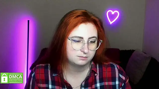 Alicia love00 online show from 09/28/25, 05:25