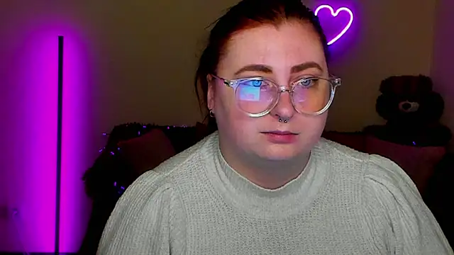 Alicia love00 online show from 04/23/26, 11:27