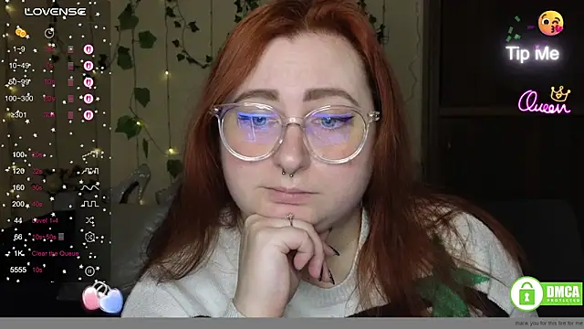 Snapshot of Alicia_love00 chatting on 03/11/26, 06:29 Alicia love00 online show from 03/11/26, 06:29