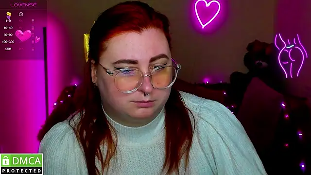 Snapshot of Alicia_love00 chatting on 03/12/26, 06:28 Alicia love00 online show from 03/12/26, 06:28