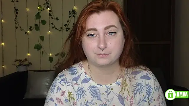 Snapshot of Alicia_love00 chatting on 03/28/26, 06:25 Alicia love00 online show from 03/28/26, 06:25