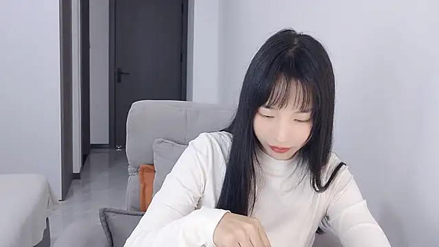 Lisa-3333 online show from 11/04/25, 01:59