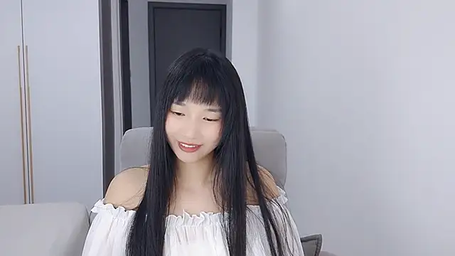 Lisa-3333 online show from 10/17/25, 02:30