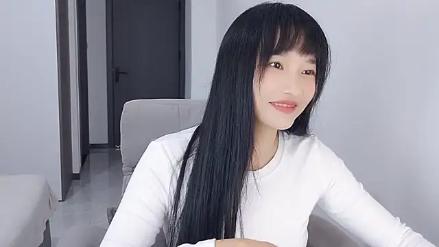 Lisa-3333 online show from 11/05/25, 02:09