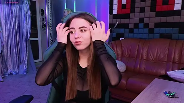 IvoryWood  online show from 11/29/25, 11:54