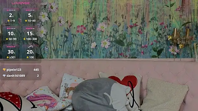 IvoryWood  online show from 04/15/26, 07:58