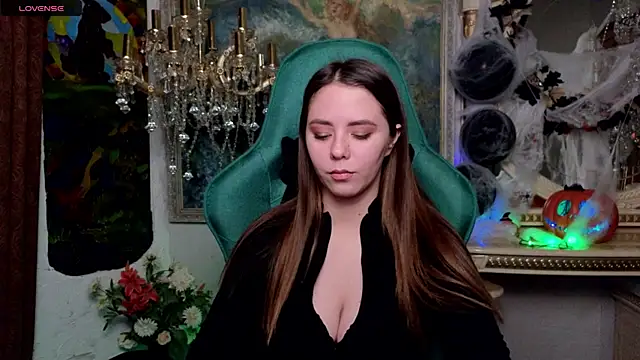 IvoryWood  online show from 10/26/25, 11:21