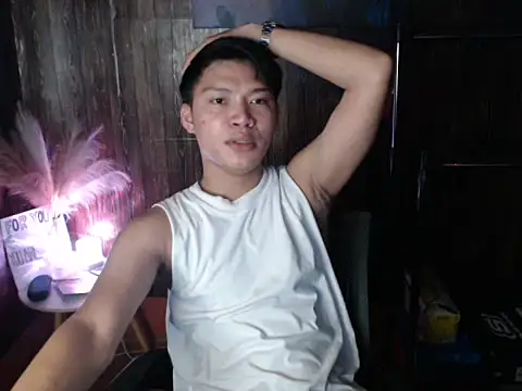 Helleron online show from 11/16/25, 05:17