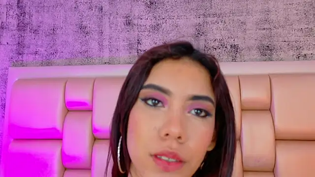 BellaHarper1 online show from 09/25/25, 01:06