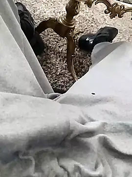 Snapshot of idhem___31 chatting on 02/20/26, 02:08 idhem 31 online show from 02/20/26, 02:08