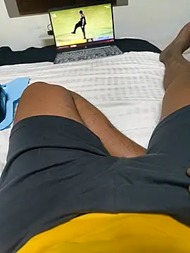 Snapshot of coocon2020 chatting on 04/14/26, 03:28 coocon2020 online show from 04/14/26, 03:28