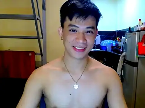 Snapshot of ASIANFULLYLOADEDCUM chatting on 06/17/26, 04:01 ASIANFULLYLOADEDCUM online show from 06/17/26, 04:01