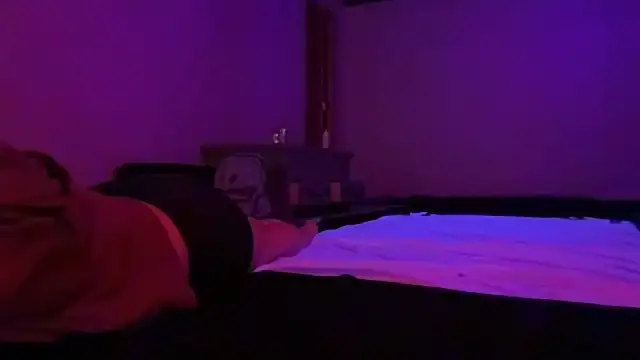 PuttieIn online show from 04/15/26, 03:23