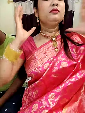 Snapshot of SEXY-MONA-JI chatting on 09/24/25, 05:30 SEXY-MONA-JI online show from 09/24/25, 05:30