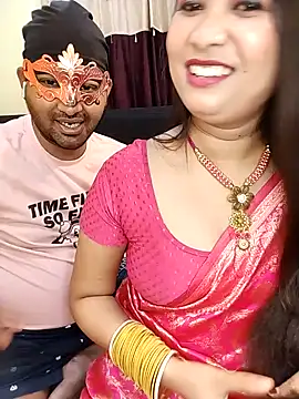 Snapshot of SEXY-MONA-JI chatting on 10/15/25, 05:32 SEXY-MONA-JI online show from 10/15/25, 05:32