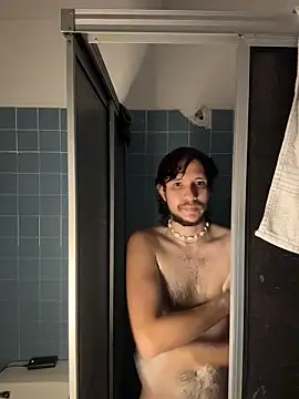 Luxx 14 online show from 12/22/25, 11:49