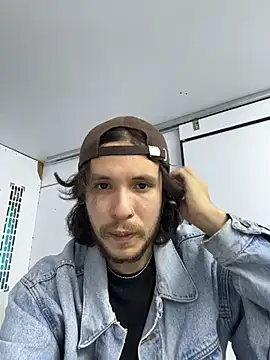 Luxx 14 online show from 10/31/25, 04:53