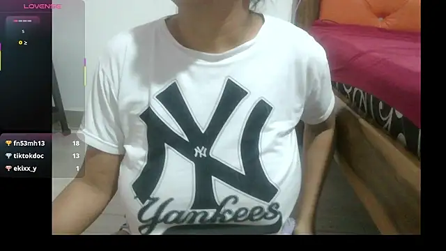 Lawuaifu1 online show from 11/02/25, 10:37