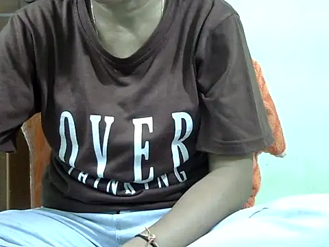 CHAMELI4747 online show from 09/21/25, 06:40