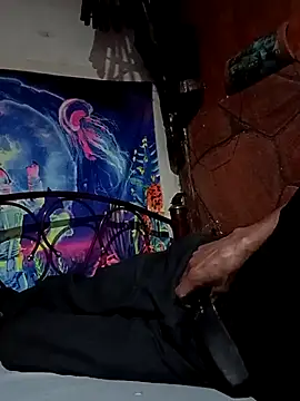 Oaxhot online show from 04/08/26, 07:10