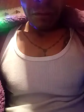 Snapshot of Oaxhot chatting on 10/26/25, 09:53 Oaxhot online show from 10/26/25, 09:53