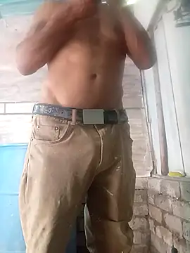 Snapshot of Oaxhot chatting on 10/07/25, 05:58 Oaxhot online show from 10/07/25, 05:58