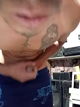 Snapshot of Oaxhot chatting on 10/02/25, 12:14 Oaxhot online show from 10/02/25, 12:14