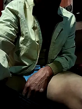 Snapshot of Oaxhot chatting on 02/23/26, 03:23 Oaxhot online show from 02/23/26, 03:23