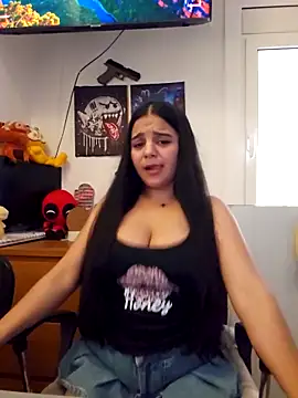 betzita online show from 04/12/26, 03:04