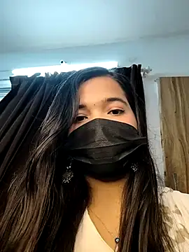 Snapshot of luv_johrrra chatting on 09/28/25, 06:31 luv johrrra online show from 09/28/25, 06:31