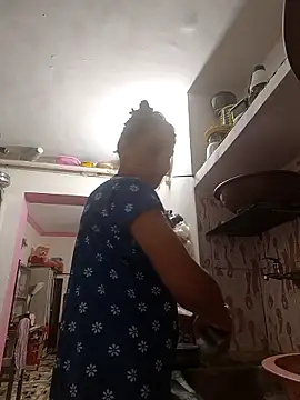 ISHANI-SINGH online show from 11/06/25, 03:38