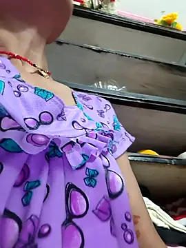 ISHANI-SINGH online show from 10/12/25, 03:24