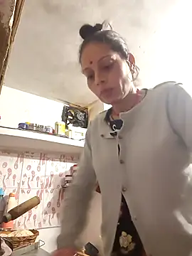 ISHANI-SINGH online show from 01/11/26, 02:51