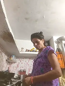 ISHANI-SINGH online show from 11/11/25, 04:24