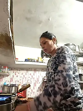 ISHANI-SINGH online show from 01/09/26, 03:46