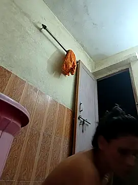 ISHANI-SINGH online show from 10/11/25, 01:01