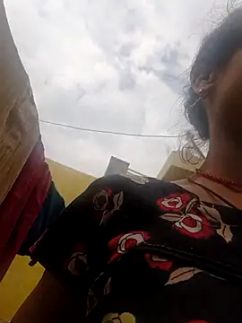 ISHANI-SINGH online show from 04/09/26, 02:57